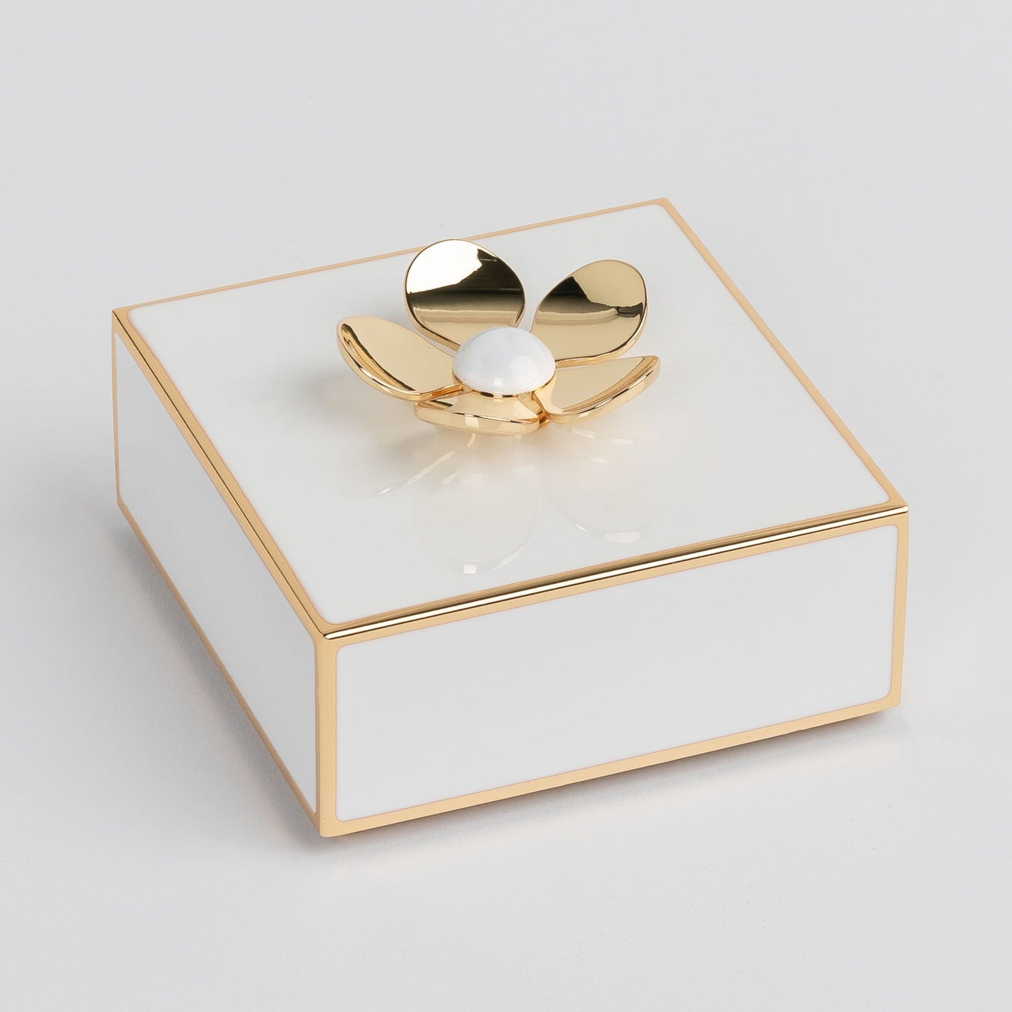 SH Home Decor - Make it Pop Floral Jewelry Box by Kate Spade - White and Gold